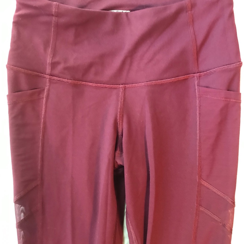 Victoria’s Secret sport knockout legging